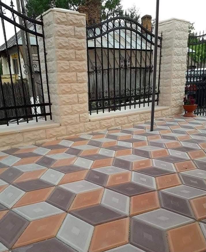 Pavaj decorativ modular în nuanță caldă